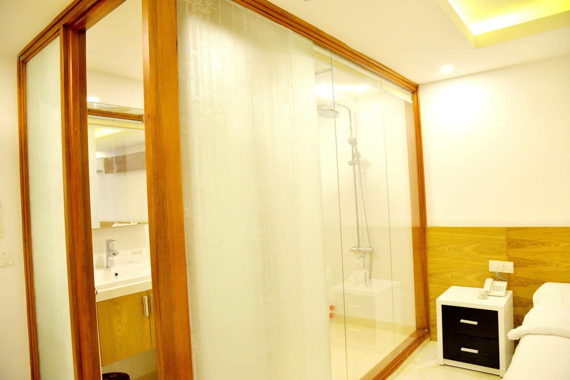 נה טראנג New Century Hotel מראה חיצוני תמונה