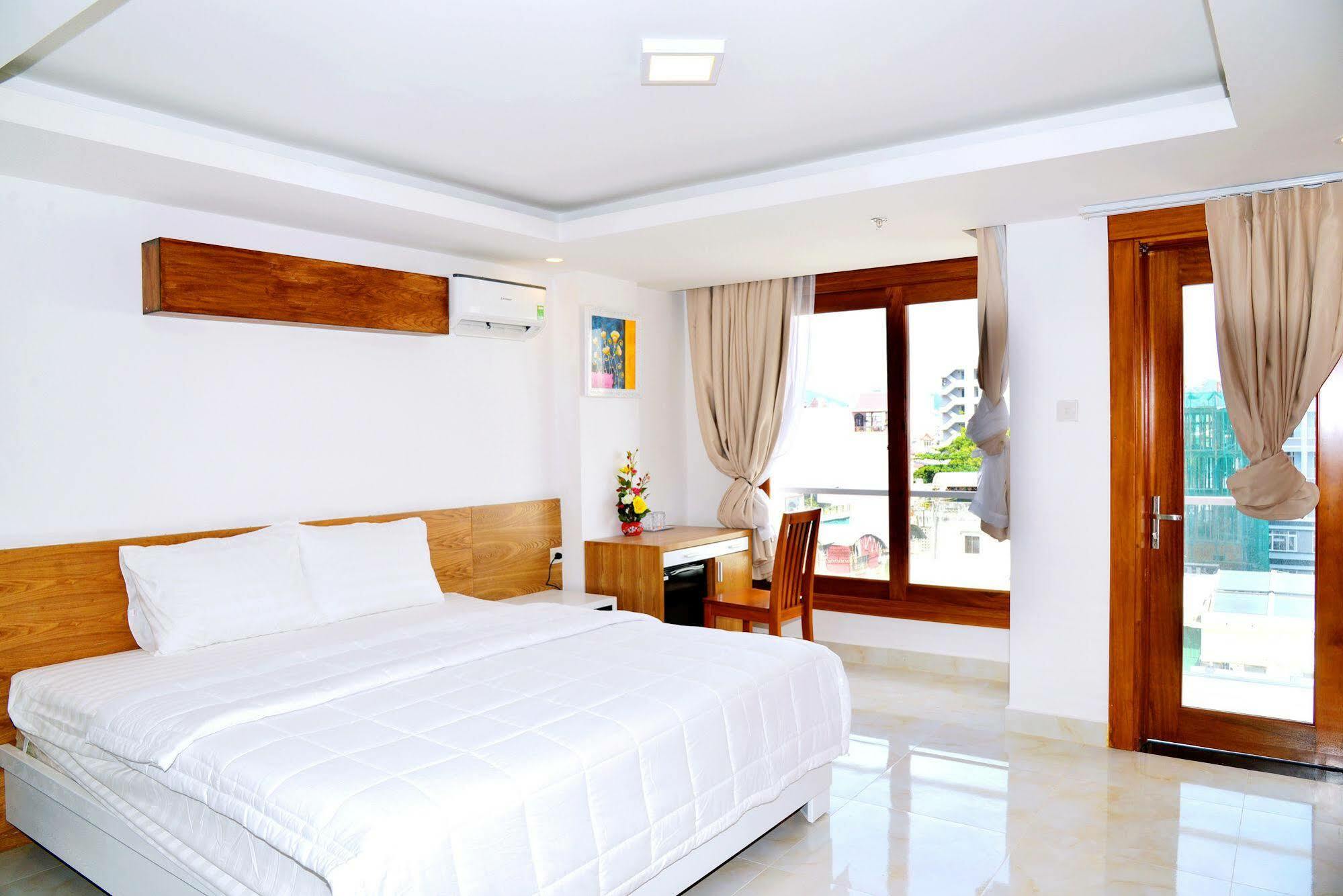 נה טראנג New Century Hotel מראה חיצוני תמונה